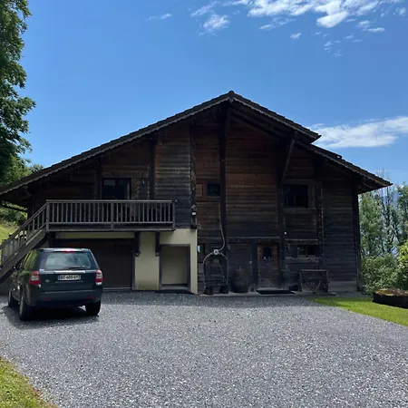 Le Pery Bed and Breakfast
